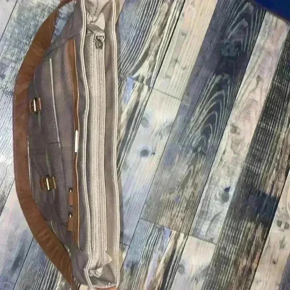 Roxy Ever so Sweet Shoulder Handbag - Picture 5 of 7